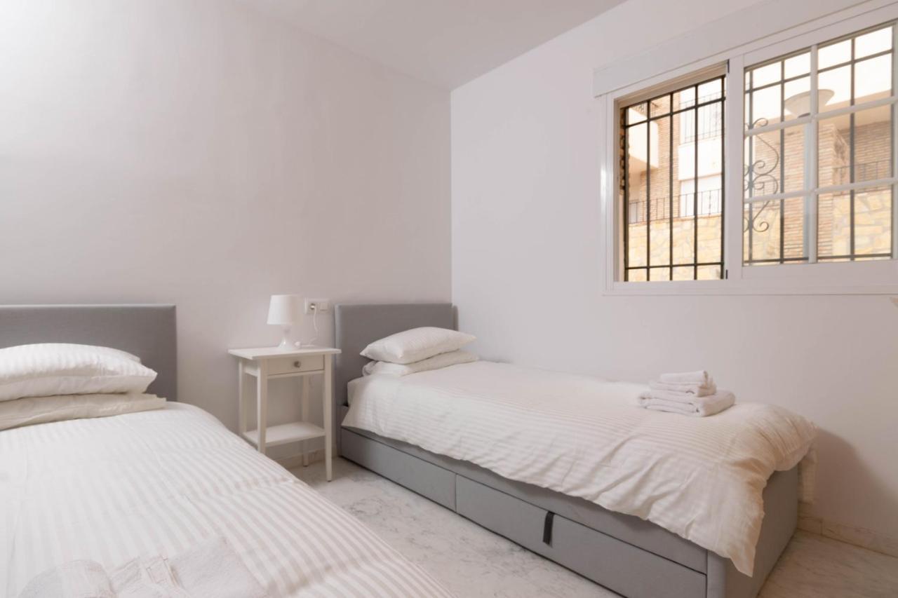 شقة Luxury Penthouse: The Beacon At Punta De La Mona Almuñécar المظهر الخارجي الصورة
